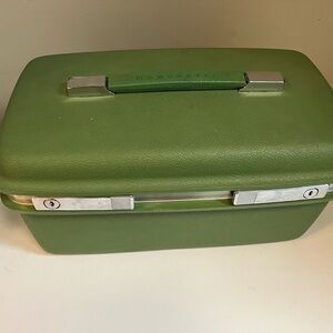 VINTAGE SAMSONITE SILHOUETTE Vanity/Train Case